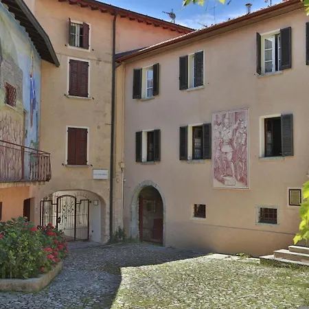 Ca Dei Brenta - Orchard - Valle Intelvi - San Fedele Intelvi