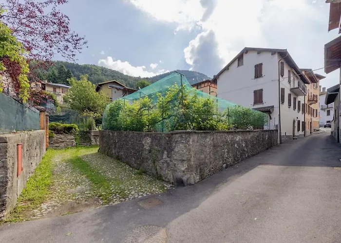 Апартаменты Contempora - Ca Dei Brenta - Orchard - Valle Intelvi - *